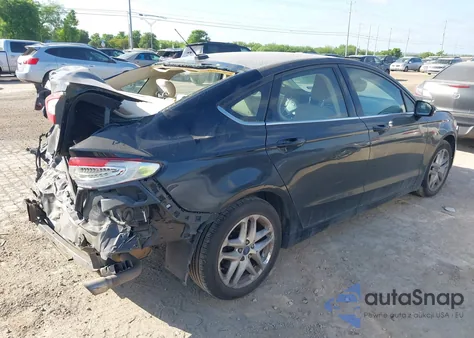 2013 Ford Fusion Se z USA, uszkodzony, nr VIN 3FA6P0HR0DR256854